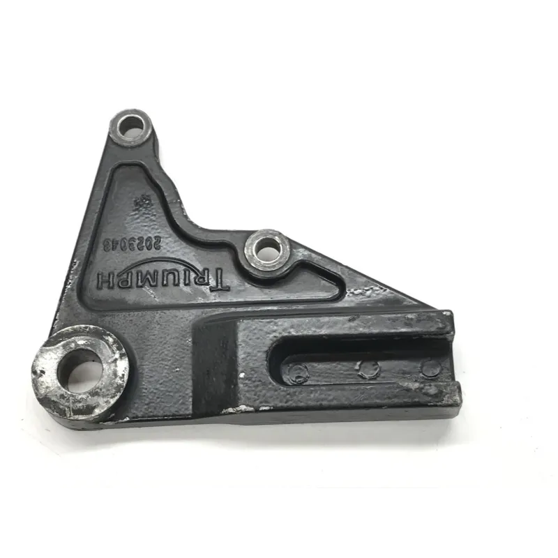 Support etrier frein arriere TRIUMPH BONNEVILLE 865 2007 T100 CARBU