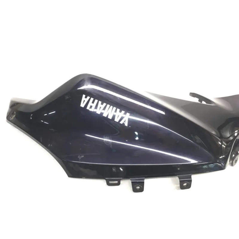 Cache reservoir droit YAMAHA MT07 700 2014-2017