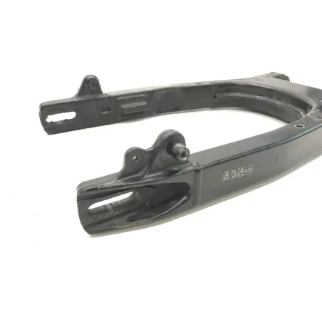 Bras oscillant TRIUMPH BONNEVILLE 865 2007 T100 CARBU