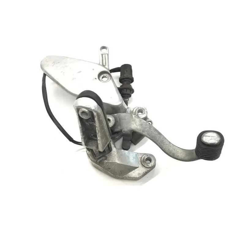 Platine avant droite YAMAHA YZF 600 R 1996-2004 THUNDERCAT