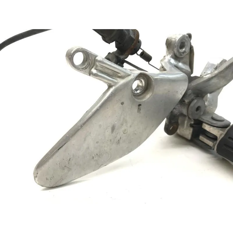 Platine avant droite YAMAHA YZF 600 R 1996-2004 THUNDERCAT