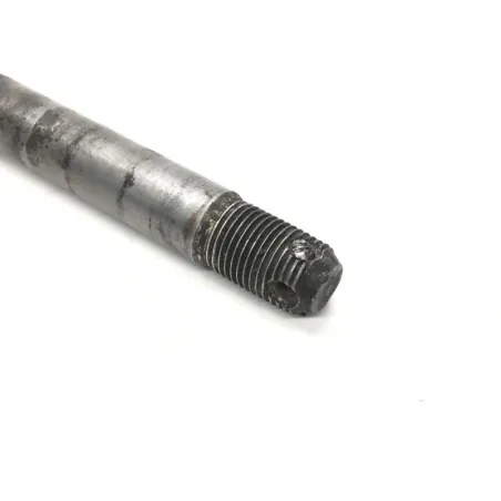 Axe de roue arriere HONDA CM 400 T 1979-1982