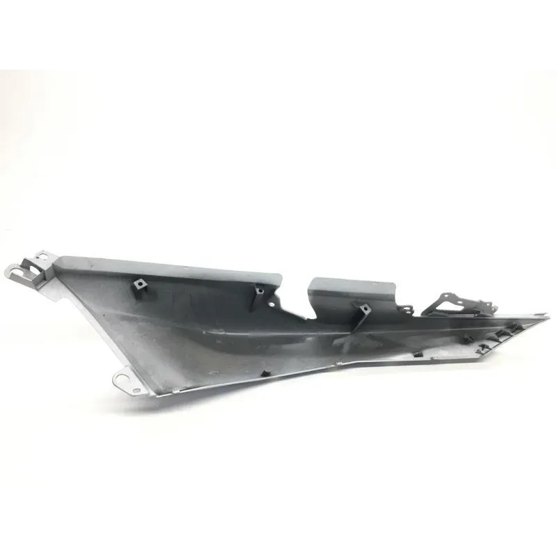 Cache carenage coque arriere droit YAMAHA XP 530 2017-2019 TMAX SX