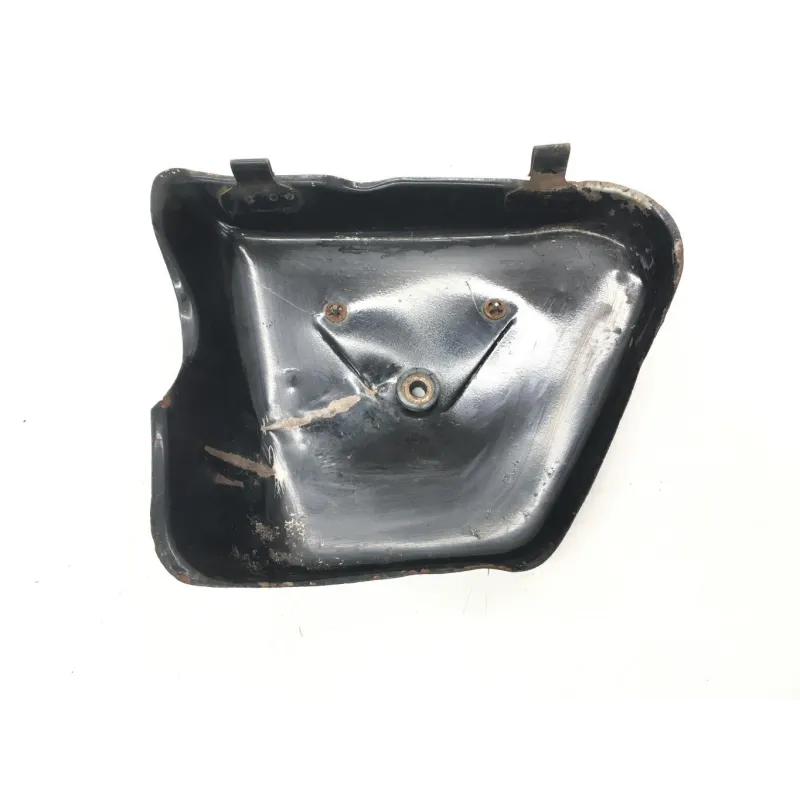 Cache carenage sous selle droit HONDA CB 450 1968 K1