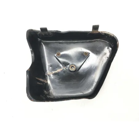 Cache carenage sous selle droit HONDA CB 450 1968 K1