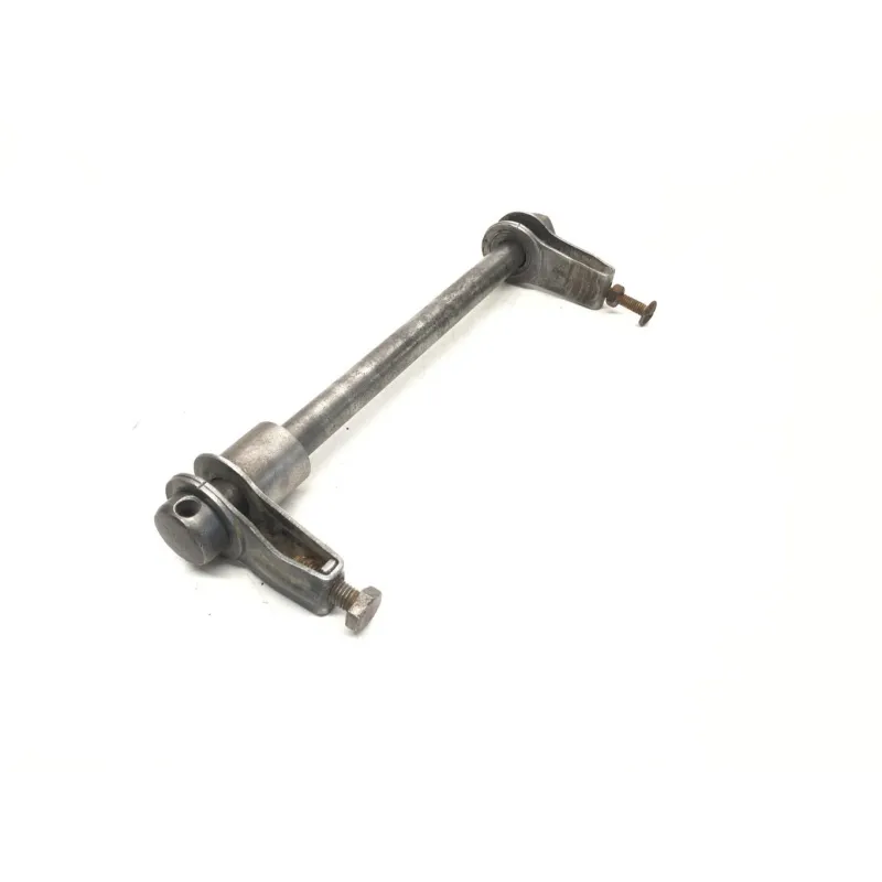 Axe de roue arriere YAMAHA DT F 125 1975-1976