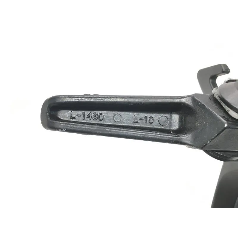 Platine et repose pieds arriere gauche KAWASAKI ZX10 R 1000 2016-2018 NINJA