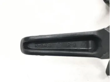 Platine et repose pieds arriere droit KAWASAKI ZX10 R 1000 2016-2018 NINJA