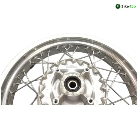 Jante arriere TRIUMPH BONNEVILLE 865 2007 T100 CARBU