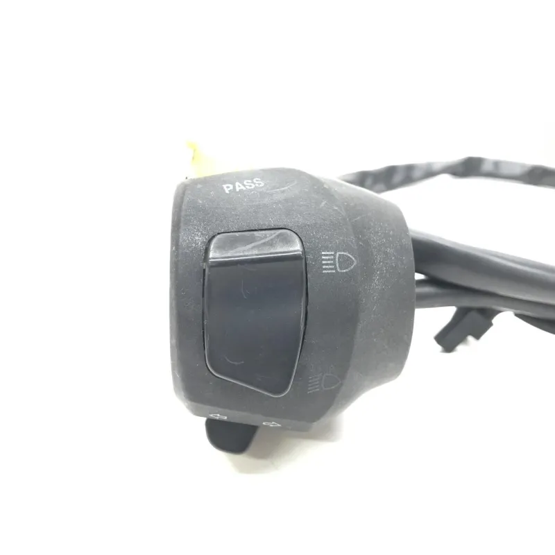 Commodo gauche SUZUKI UH 125 2002-2006 BURGMAN