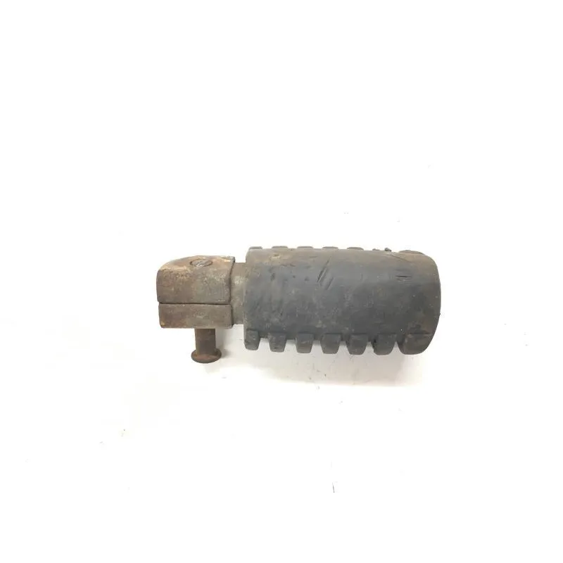 Repose pieds avant droit YAMAHA GT 80 1973-1976