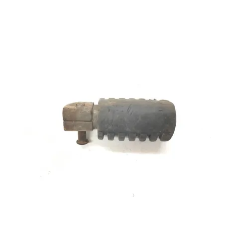 Repose pieds avant droit YAMAHA GT 80 1973-1976