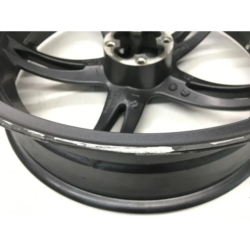 Jante arriere TRIUMPH SPEED TRIPLE 1050 2005-2007