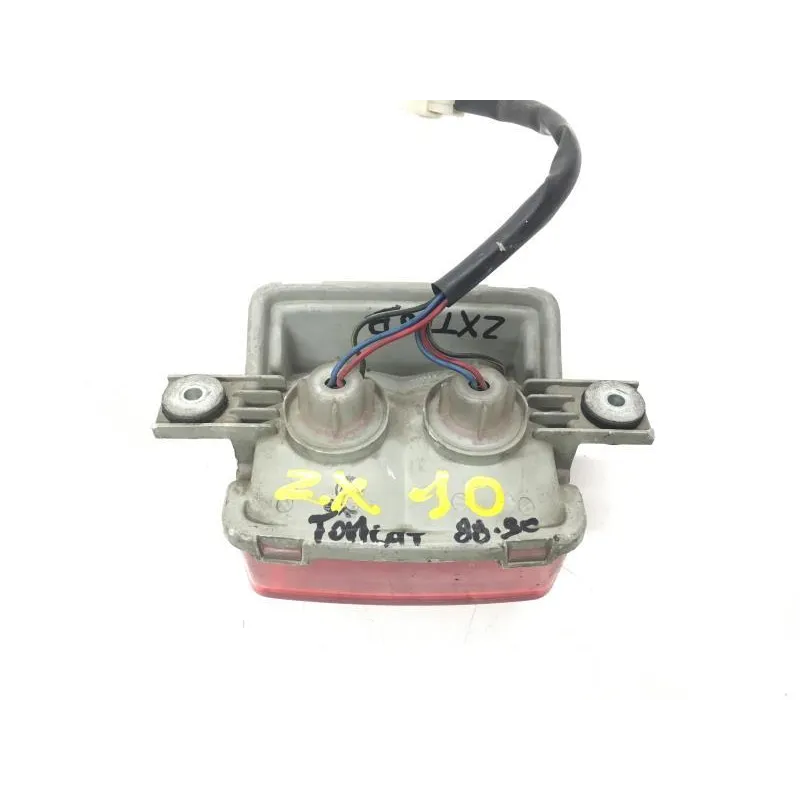 Feu arriere KAWASAKI ZX 10 1000 1988-1990 TOMCAT