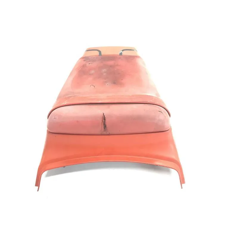 Cache carenage coque arriere HONDA VFR 400 R 1987-1988