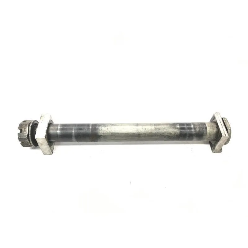 Axe de roue arriere KAWASAKI KXF 450 2006-2008