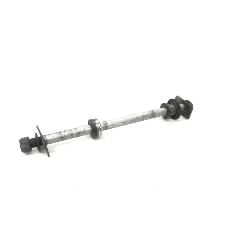 Axe de roue arriere SUZUKI SV 650 S 1999-2002