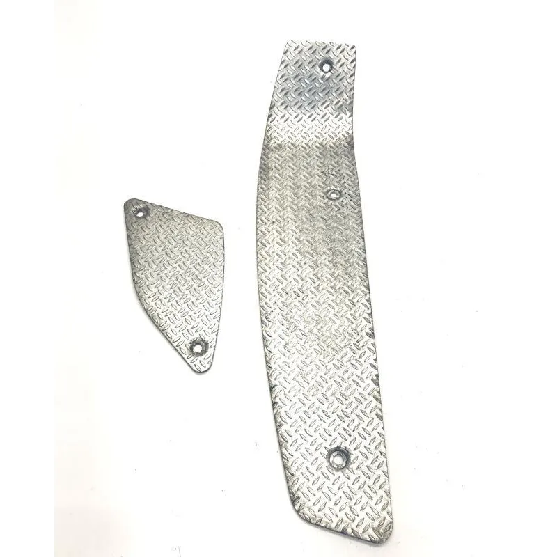 Plancher marche pied droit GILERA FUOCO 500 2007-2013
