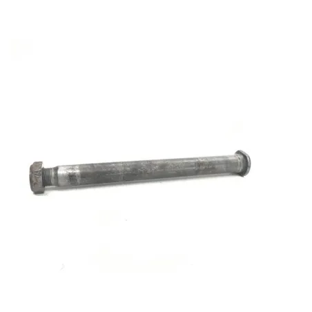 Axe de roue arriere HONDA CRF 450 R 2004
