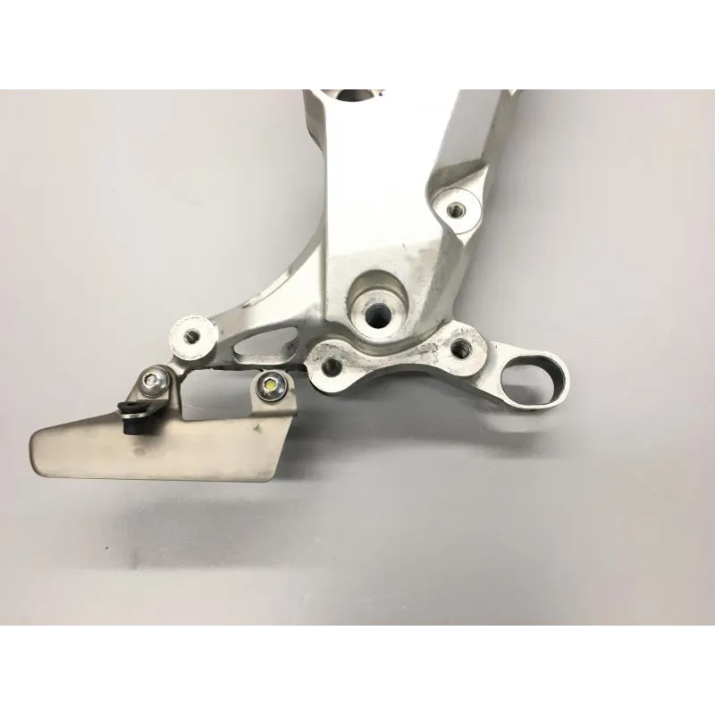 Berceau cadre avant gauche HONDA CB 1000 R 2008-2016