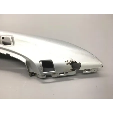 Cache carenage coque arriere droit YAMAHA XJ 600 N 1999-2002