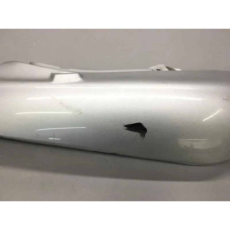 Cache carenage coque arriere droit YAMAHA XJ 600 N 1999-2002