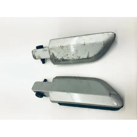 Repose pieds arriere droit gauche YAMAHA VP 125 2008-2012 XCITY