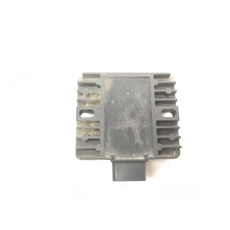 Regulateur charge batterie KAWASAKI ZR7 750 S 2001-2003