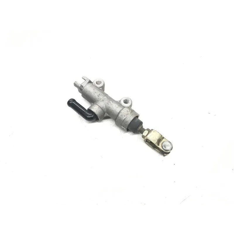 Maitre cylindre frein arriere KAWASAKI ZR7 750 S 2001-2003