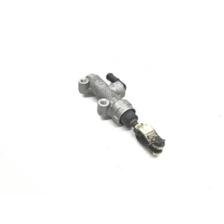 Maitre cylindre frein arriere KAWASAKI ZR7 750 S 2001-2003