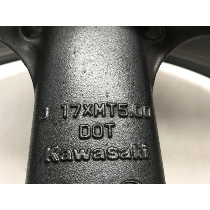 Jante arriere KAWASAKI ZR7 750 S 2001-2003
