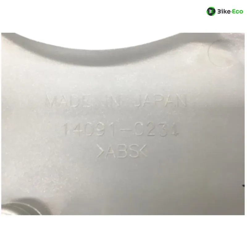 Cache lateral droit KAWASAKI Z 750 2004-2006