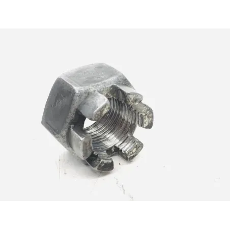 Axe de roue arriere KAWASAKI Z 750 2004-2006