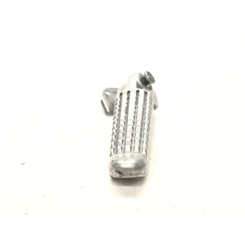 Repose pieds arriere droit SUZUKI SV 650 N 1999-2002