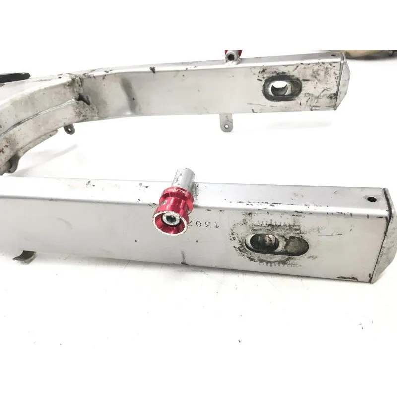 Bras oscillant SUZUKI GSF 600 1995-1999 BANDIT