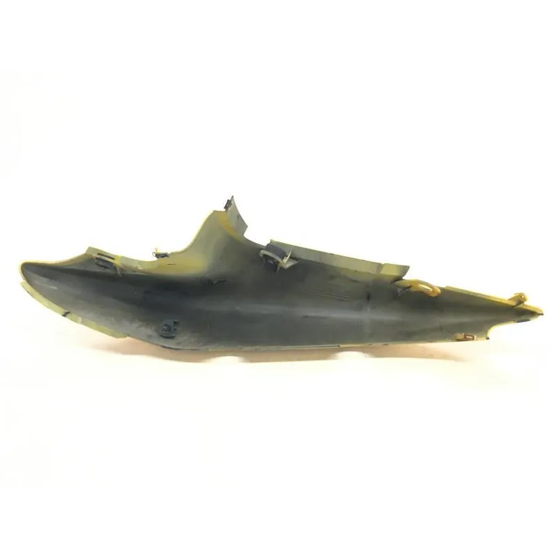 Cache carenage coque arriere droit SUZUKI SV 650 S 1999-2002