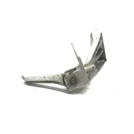 Platine et repose pieds arriere gauche SUZUKI SV 650 S 1999-2002