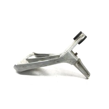 Platine et repose pieds arriere droit SUZUKI SV 650 S 1999-2002