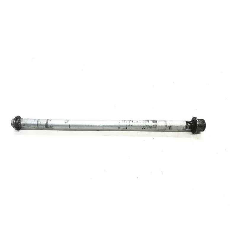 Axe de roue arriere SUZUKI SV 650 S 1999-2002
