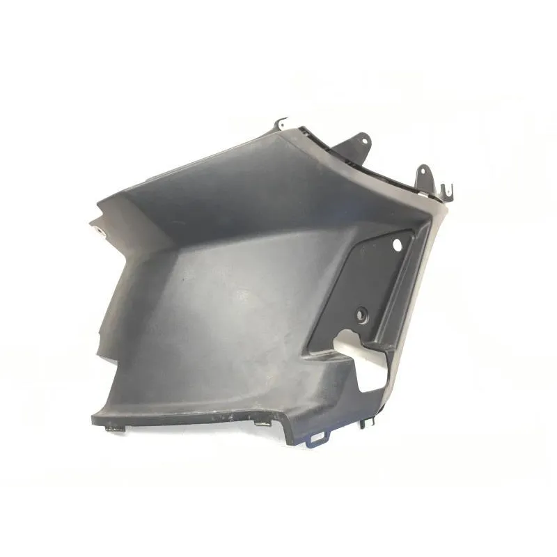 Cache carenage sous selle gauche PEUGEOT KISBEE 50 2018-2020 4T