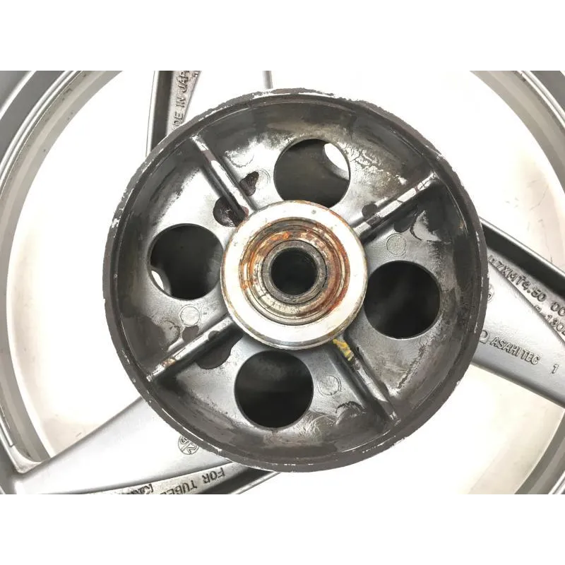 Jante arriere KAWASAKI ZZR 600 1993-1998