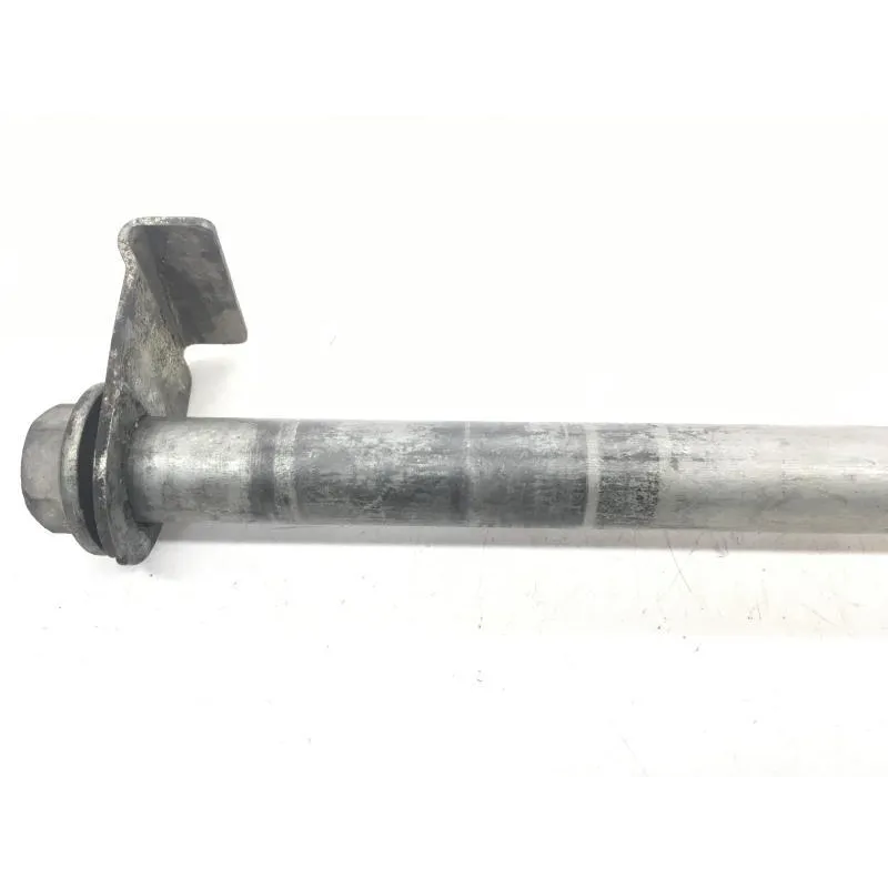 Axe de roue arriere KAWASAKI ZZR 600 1993-1998