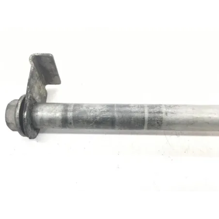 Axe de roue arriere KAWASAKI ZZR 600 1993-1998
