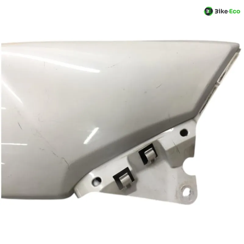 Cache carenage coque arriere droit YAMAHA XP 500 2008-2011 TMAX