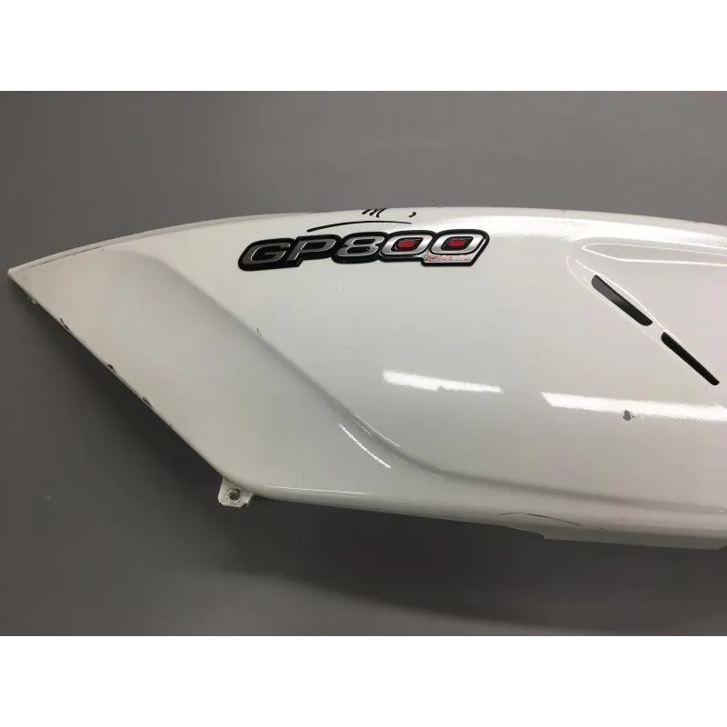 Cache carenage coque arriere gauche GILERA GP 800 2007-2011