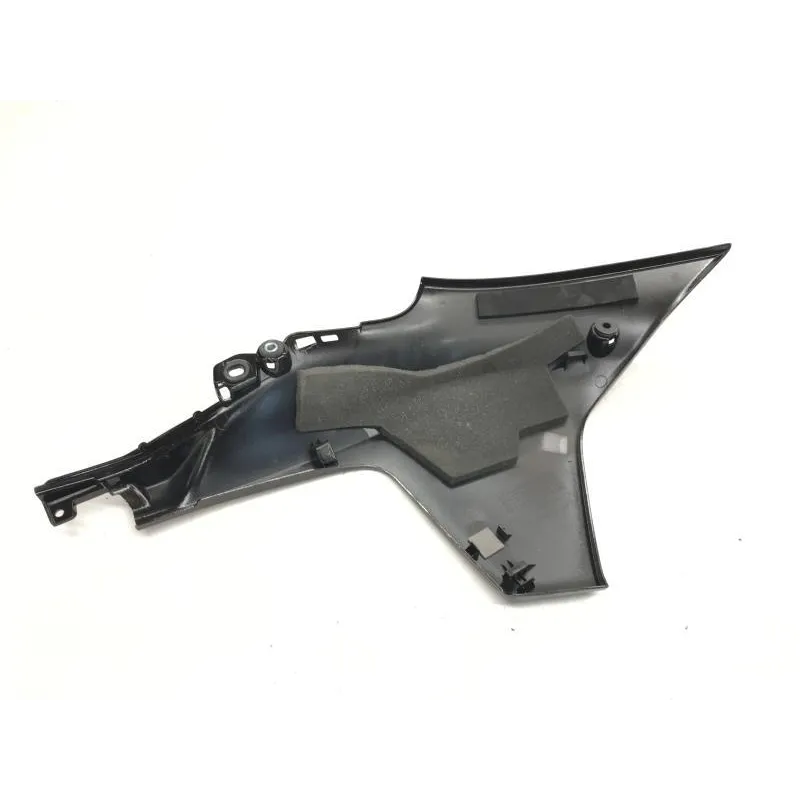 Cache flanc de carenage droit YAMAHA YZF 1000 2020-2022 R1
