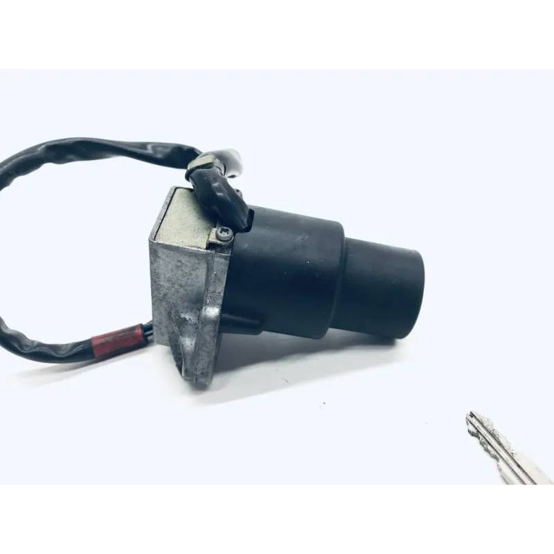 Jeu de serrure contacteur a cle YAMAHA RZ 250 R 1984 29L