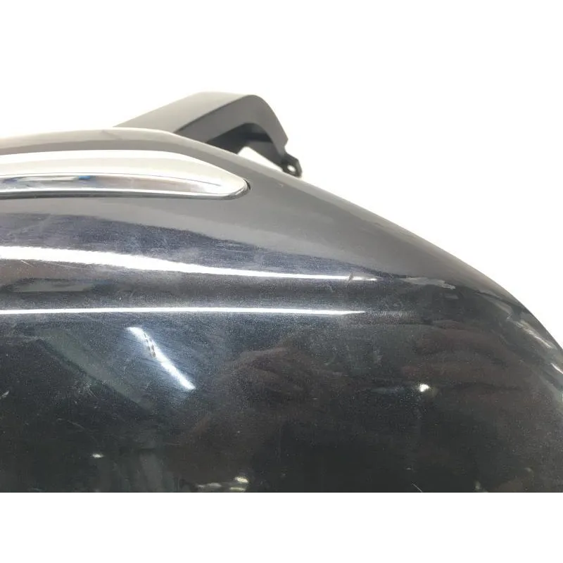 Cache carenage coque arriere gauche PIAGGIO X8 125 2004-2007