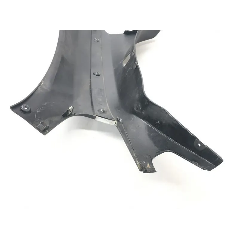Cache carenage coque arriere gauche PIAGGIO X8 125 2004-2007
