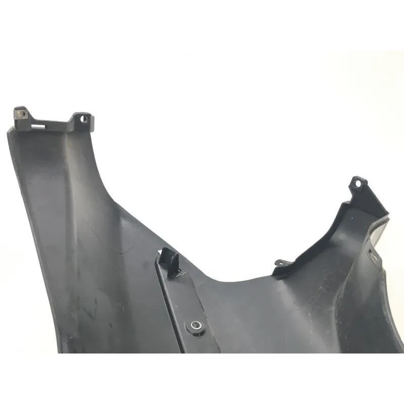 Cache carenage coque arriere gauche PIAGGIO X8 125 2004-2007